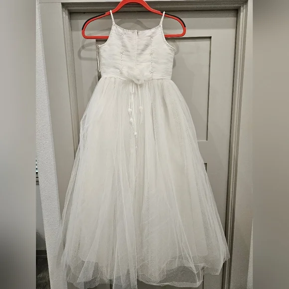 FLOWER GIRL - JUNIOR BRIDE Dress - Picture 2 of 8